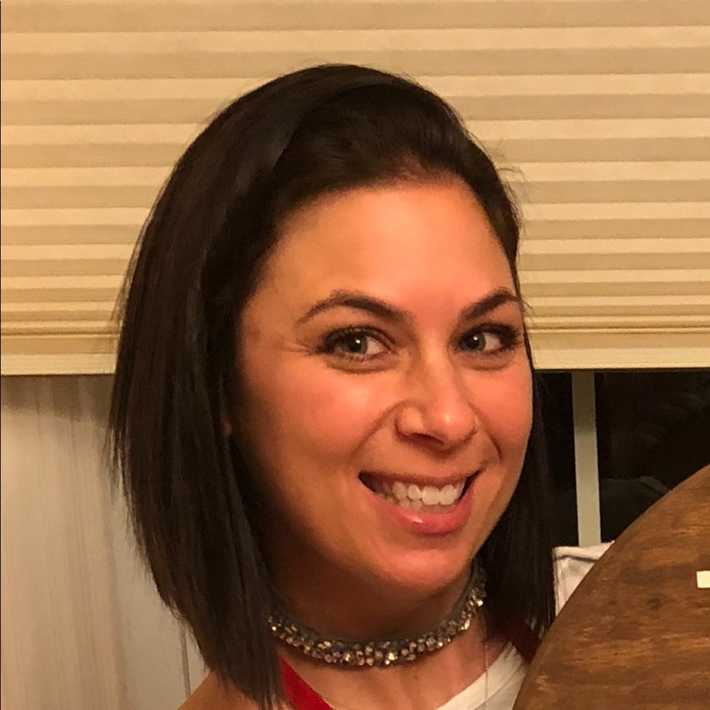 Meet your Posher, Gina